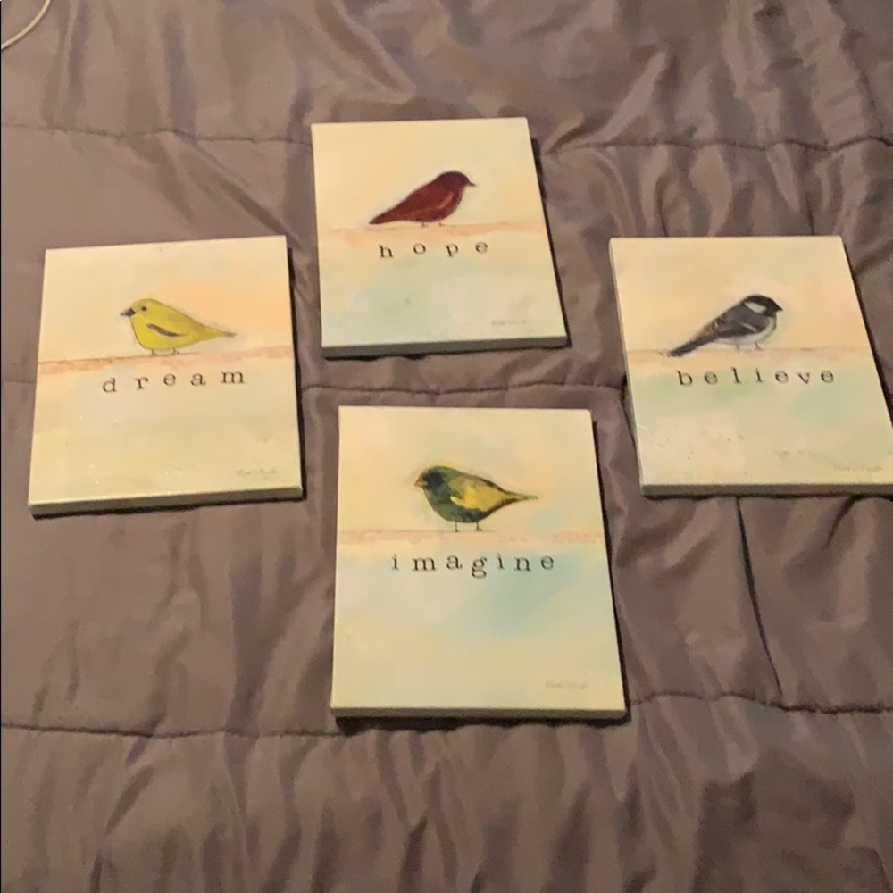 Bird wall hangings